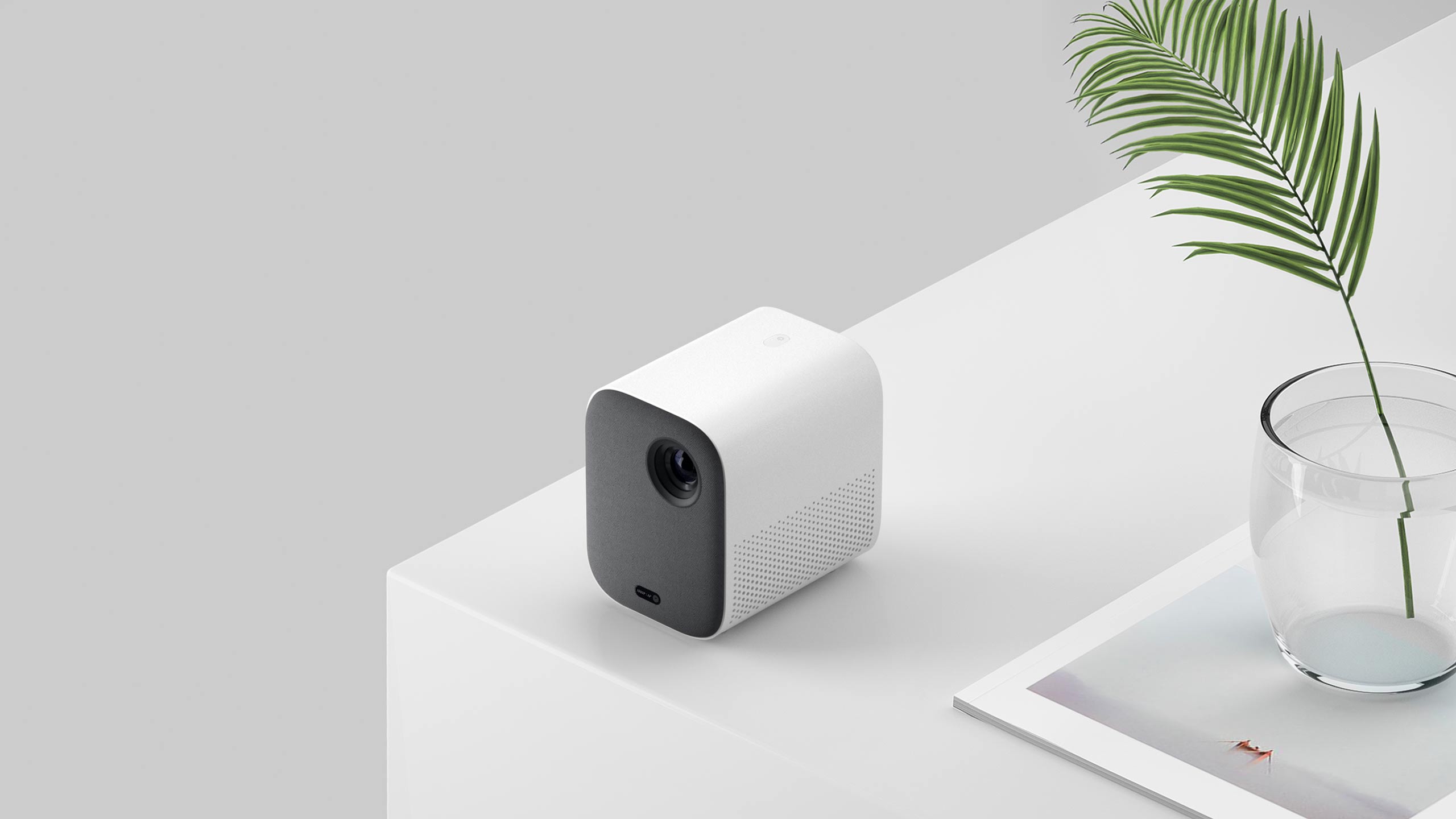 Xiaomi Mi Smart Compact Projector